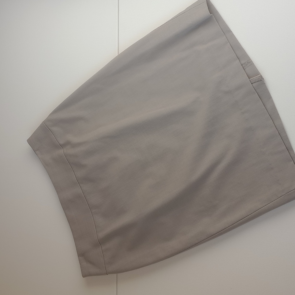 Banana Republic Suiting Lt Gray Pewter Stretch Lightweight Wool Skirt 2